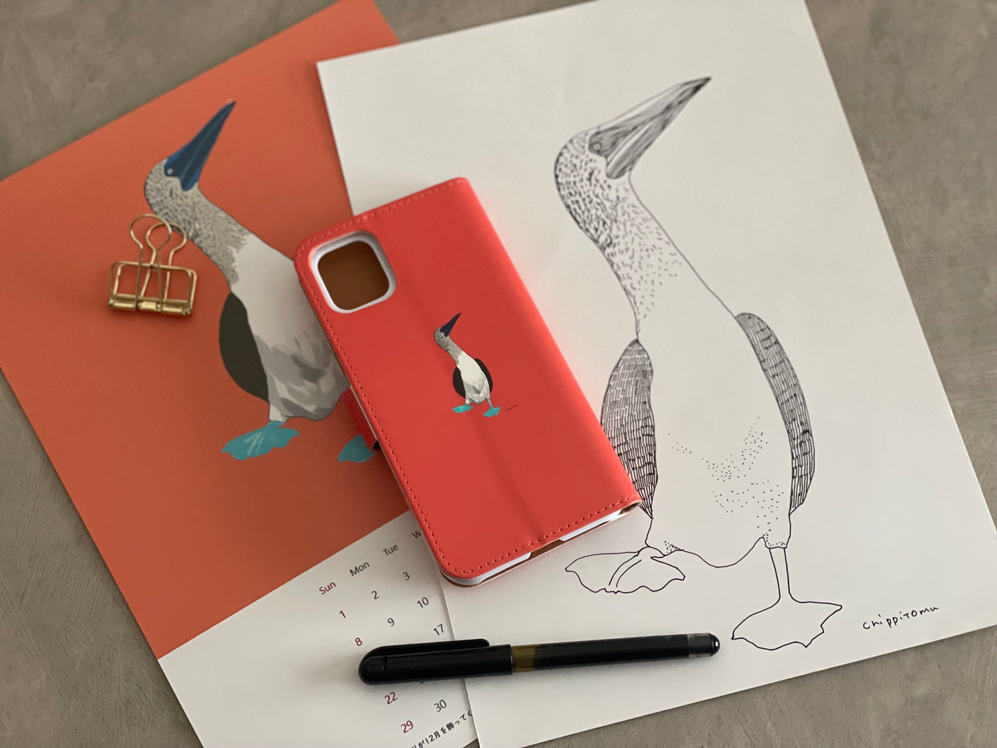 お洒落なアオアシカツオドリの手帳型スマホケース