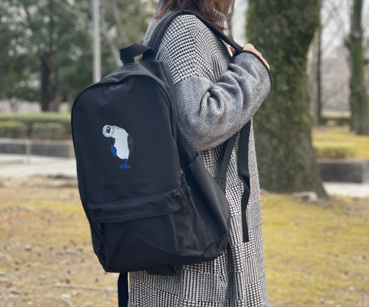 アオアシカツオドリのバックパック