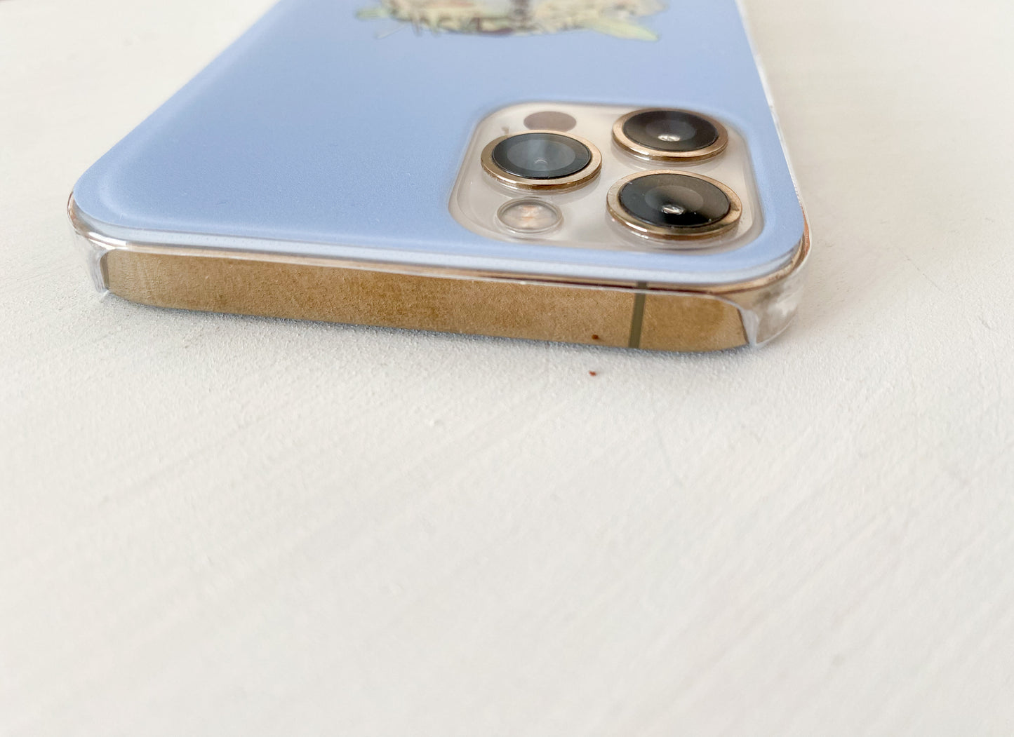 ハリセンボンのスマホケース