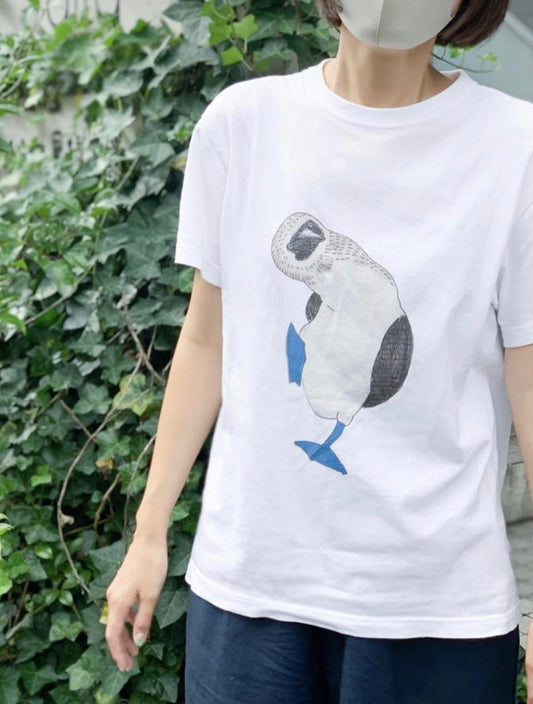 一目惚れアオアシカツオドリのTシャツ