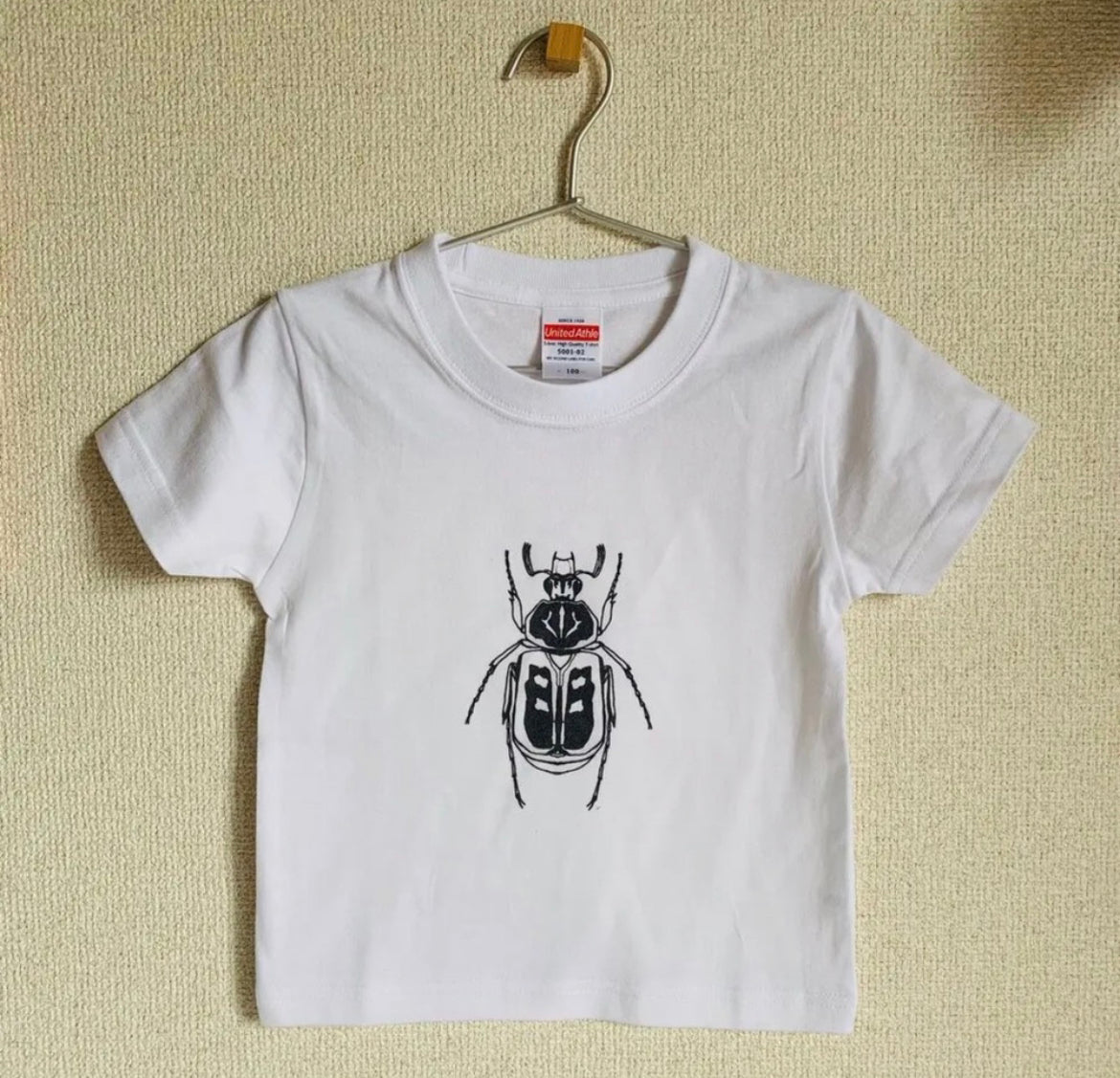 オキナワトラフハナムグリTシャツ